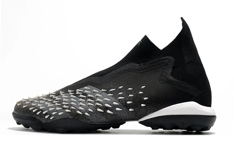Chuteira Adidas Predator Freak+ Society "Superstealth"