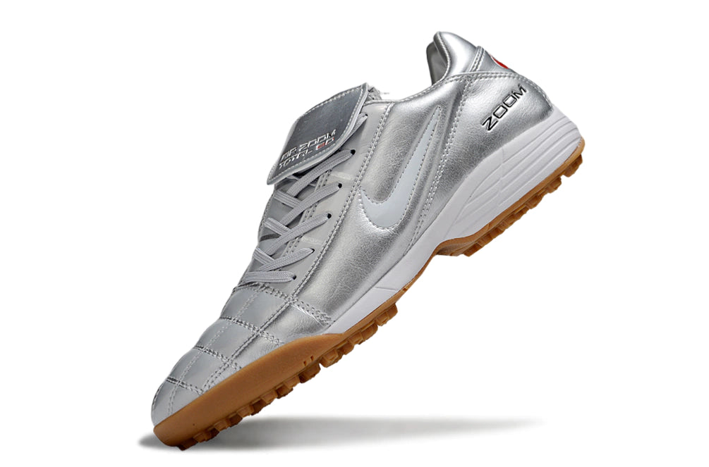 Chuteira Nike Total 90 Society - Prata