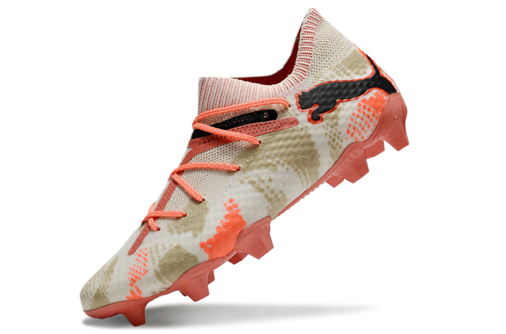 Chuteira Puma Future 7 Ultimate Campo FG - Branco/Laranja