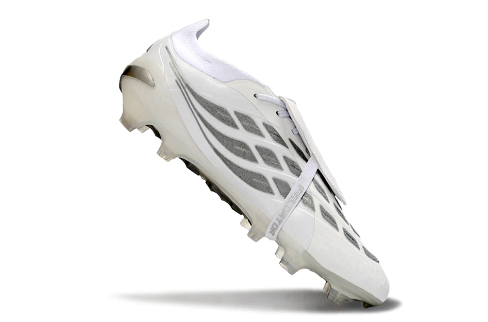 Chuteira Adidas Predator Tongue 26 Elite FG - Branco