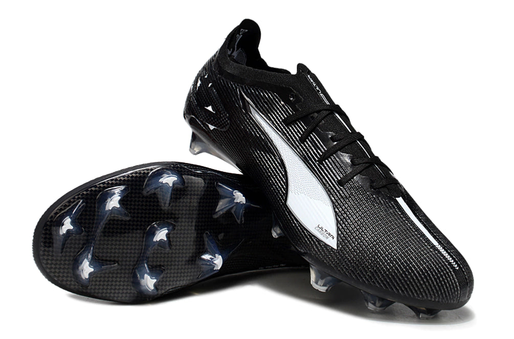 Chuteira Puma Ultra 5 Carbon FG - Preto/Branco