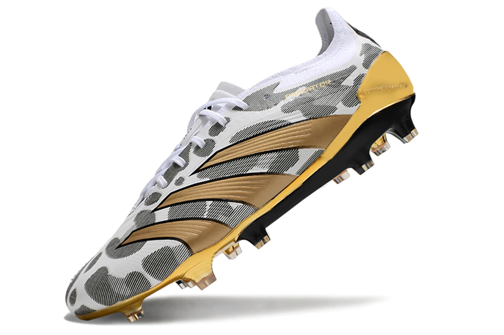 Chuteira Adidas Predator Elite Campo FG - Branco/Preto/Dourado