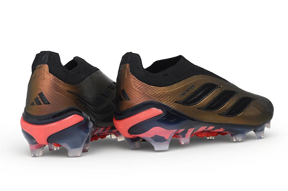 Chuteira Adidas Predator Laceless 26 Elite FG - Marrom