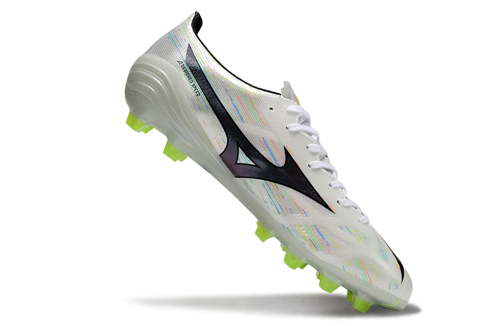 Chuteira Mizuno Alpha Japan FG - Branco/Preto