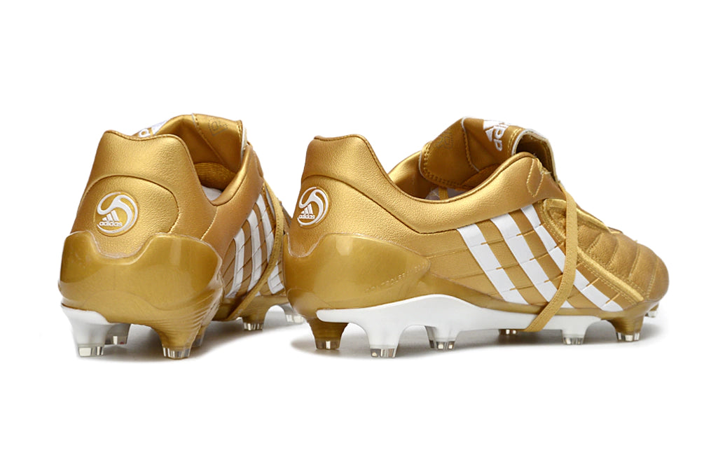 Chuteira Adidas Predator Accelerator FG - Dourado