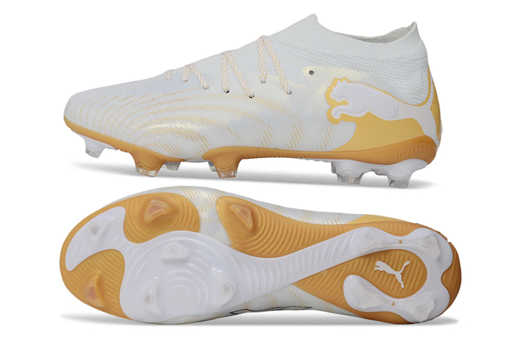 Chuteira Puma Future 8 Ultimate Low Campo FG - Branco/Dourado