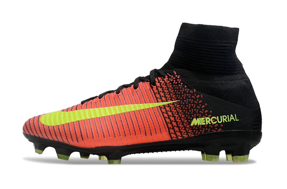 Chuteira Nike Mercurial Superfly 5 Elite Campo - Preto/Laranja/Verde