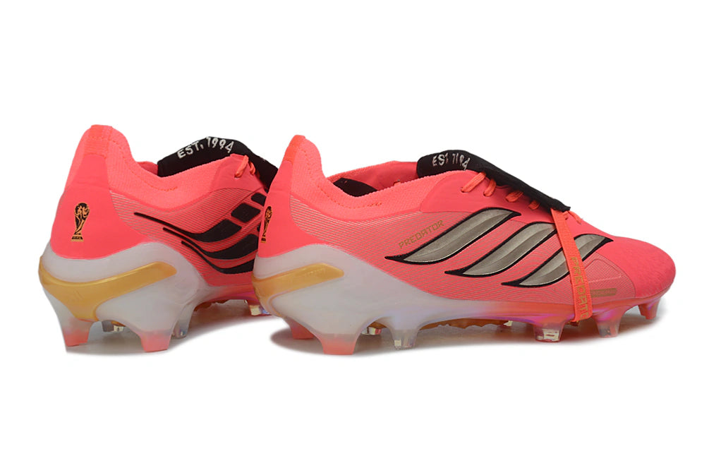 Chuteira Adidas Predator Tongue 26 Elite FG "Road to Glory"