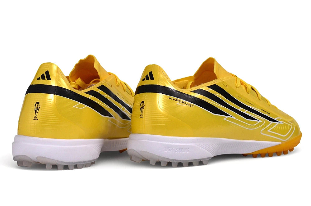Chuteira Adidas F50 HyperFast TF - Dourada