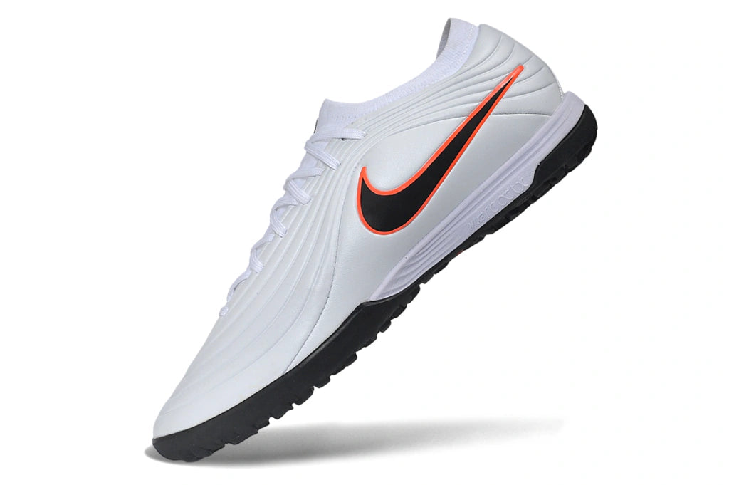 Chuteira Nike Tiempo Maestro TF - Branco