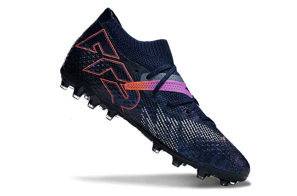 Chuteira Puma Future 7 Match MG - Azul Escuro/Rosa