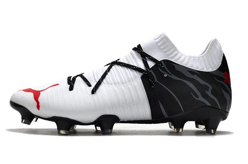 Chuteira Puma Future Z 1.1 Campo FG/AG - Branco/Preto