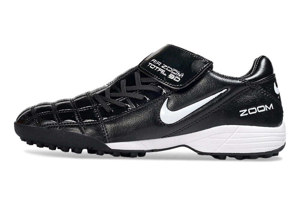 Chuteira Nike Total 90 Society - Preto