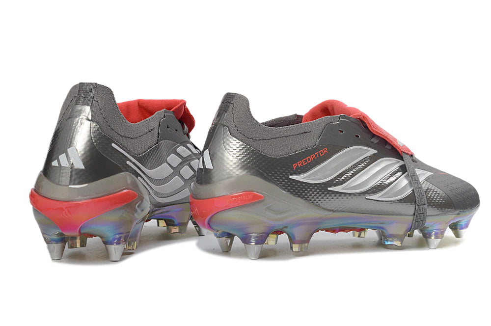 Chuteira Adidas Predator Tongue 26 Elite SG - Prata