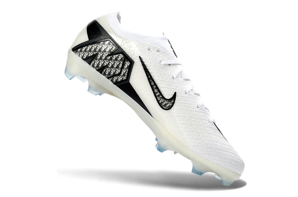 Chuteira Nike Air Zoom Mercurial Vapor 16 Elite FG - Branco