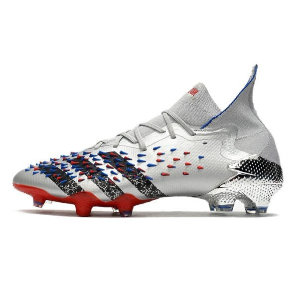 Chuteira Adidas Predator Freak.1 Campo FG "Showpiece"