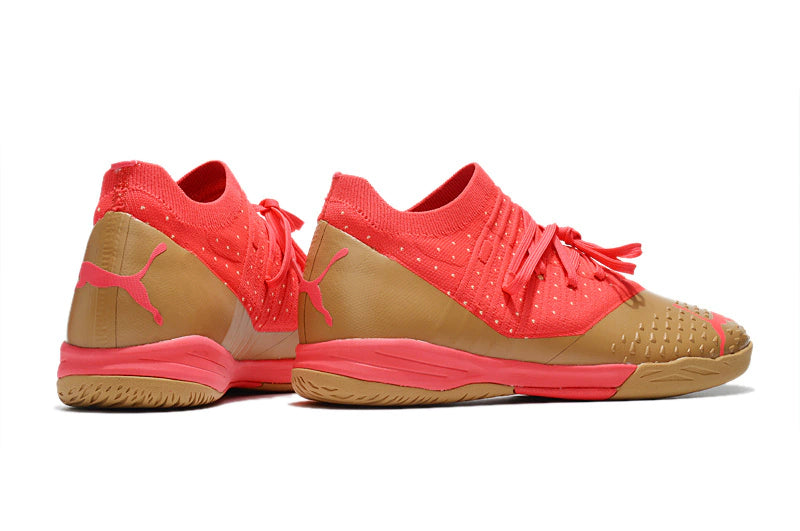 Chuteira Puma Future Z 1.4 Pro Cage Futsal - Vermelho/Dourado
