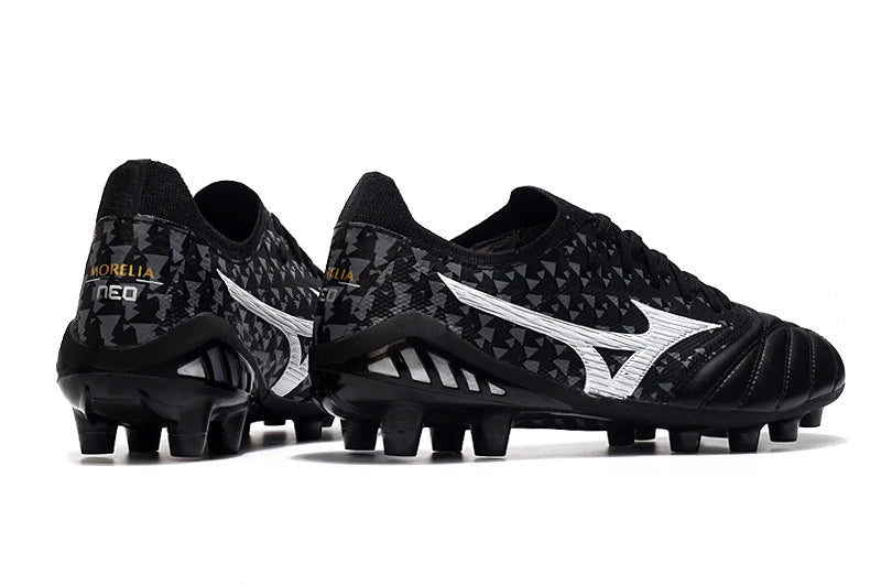 Chuteira Mizuno Morelia Neo 3 Campo FG - Preto/Branco